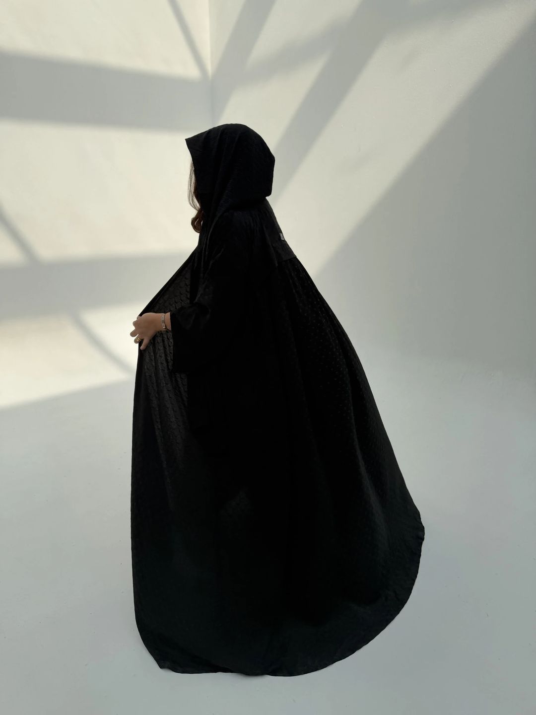 Light Hoodie Abaya H3 - 6