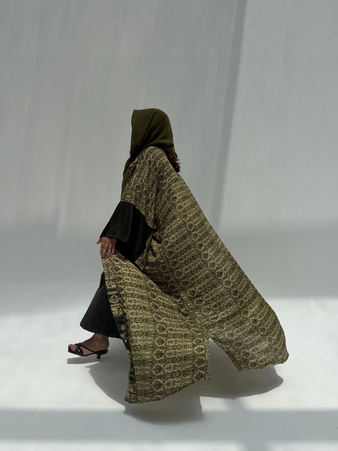 Silk Abaya S18 - 1