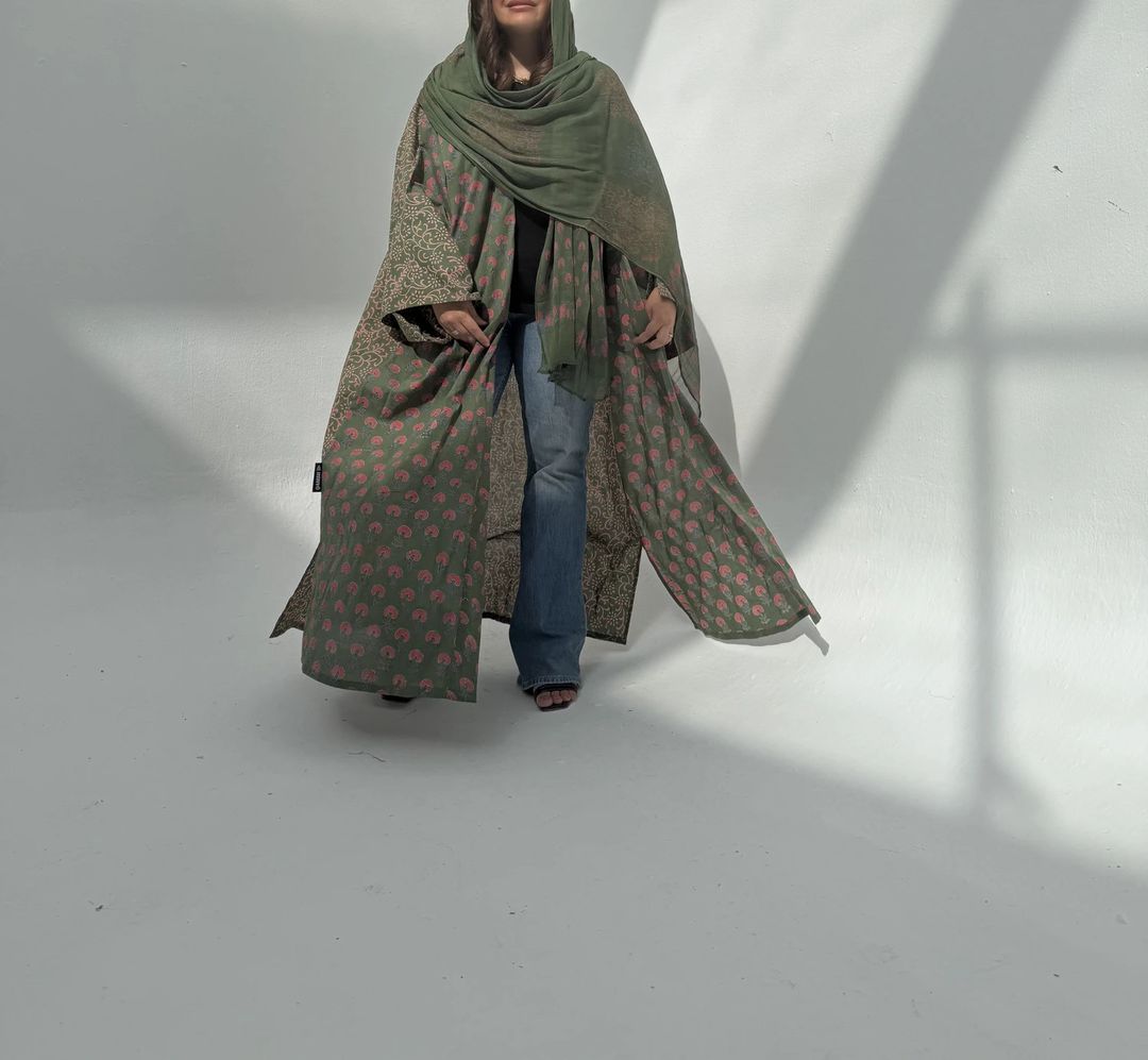 Cotton Abaya w Cotton Tarha E28 - 10