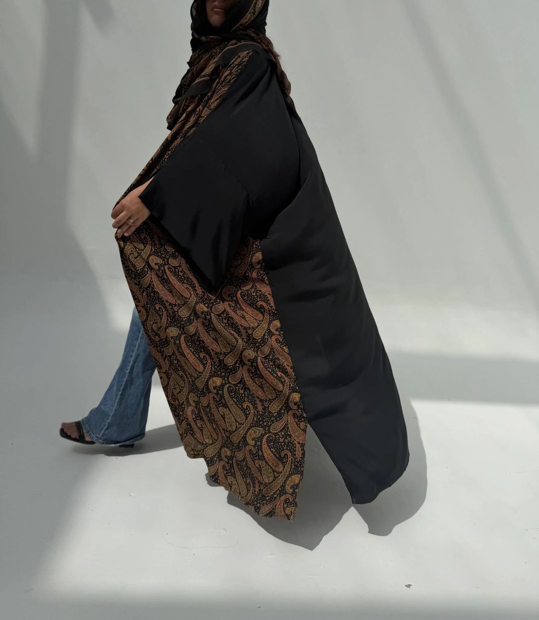 Crepe-Silk Abaya w Chiffon Tarha E11 - 3