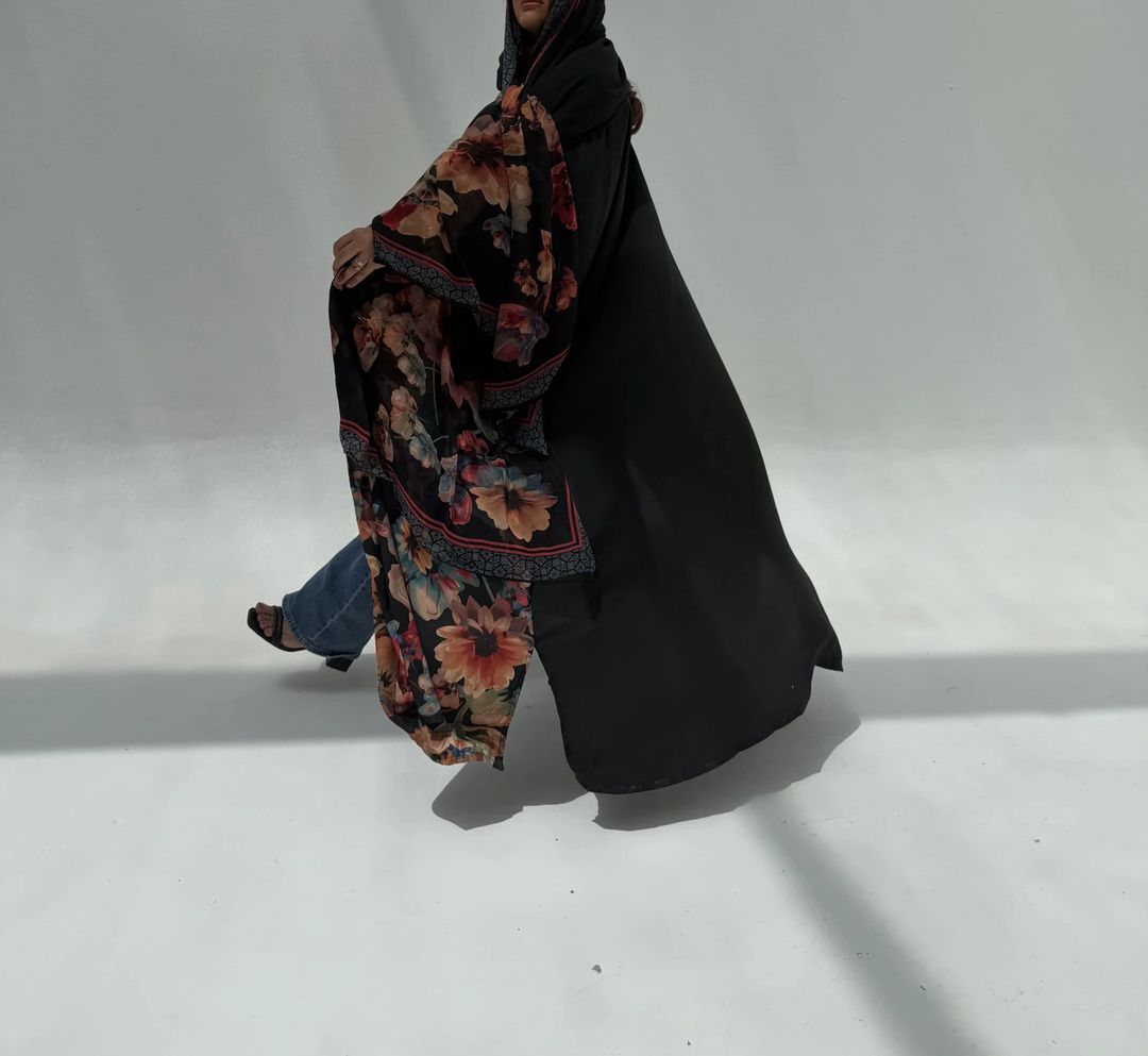 Crepe-Silk Abaya w Chiffon Tarha E6 - 9