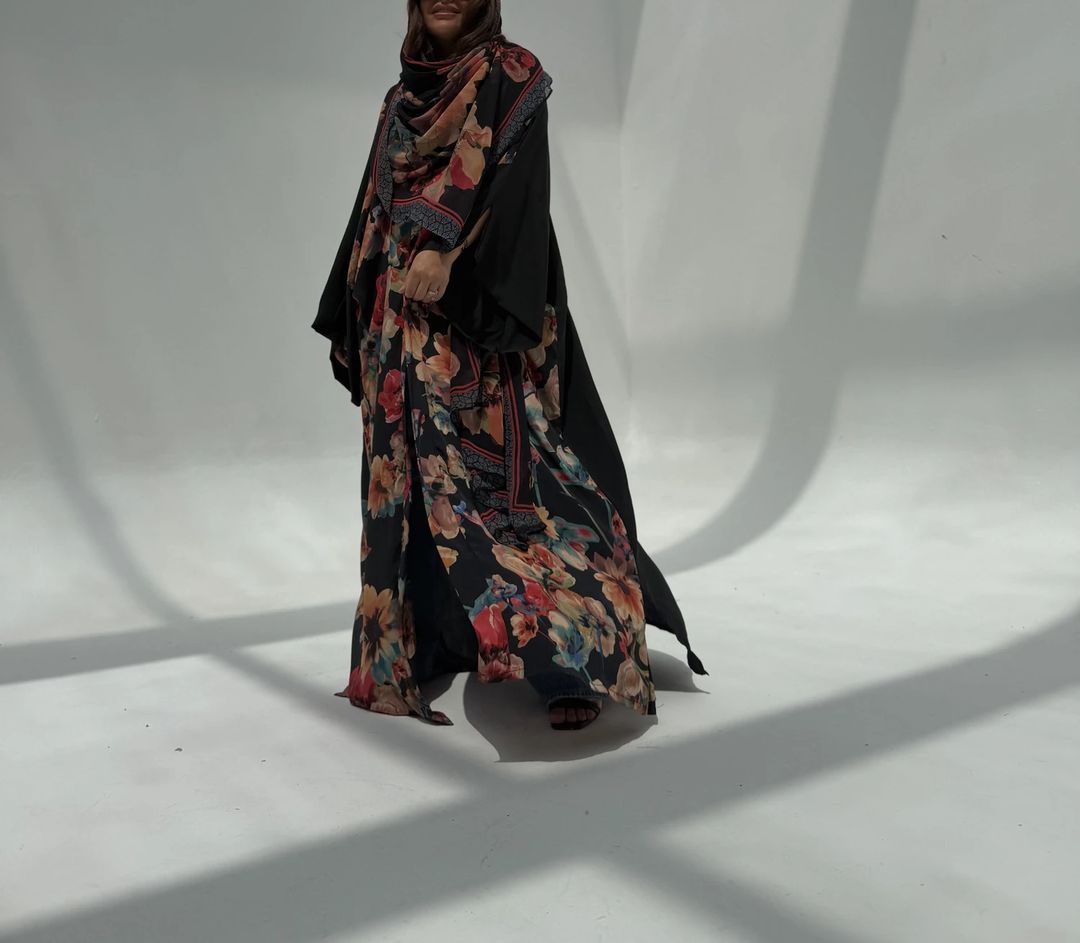 Crepe-Silk Abaya w Chiffon Tarha E6 - 8