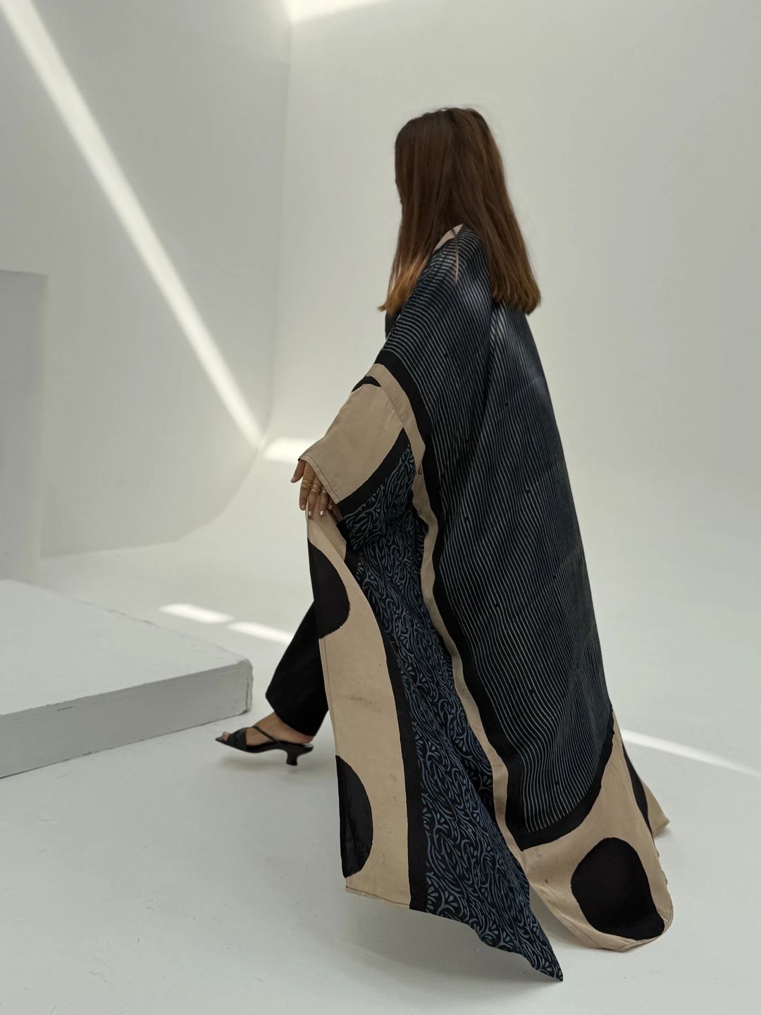 Bisht Pure Silk Handblock Abaya A1 - 5