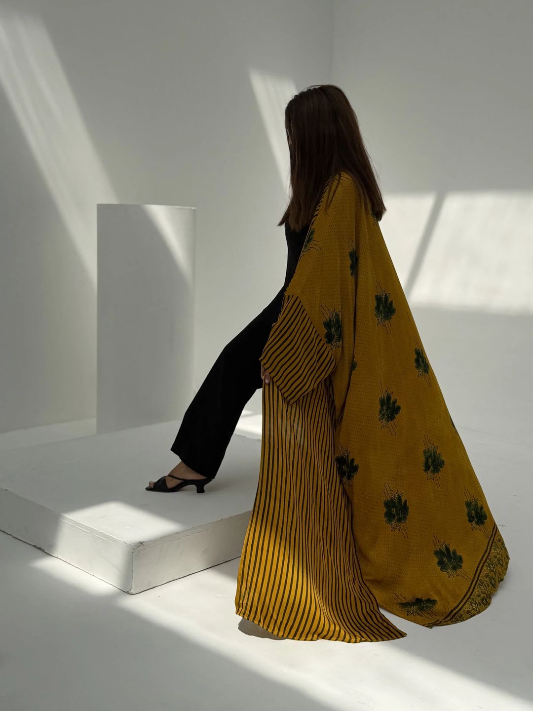 Bisht Pure Silk Handblock Abaya A15 - 1