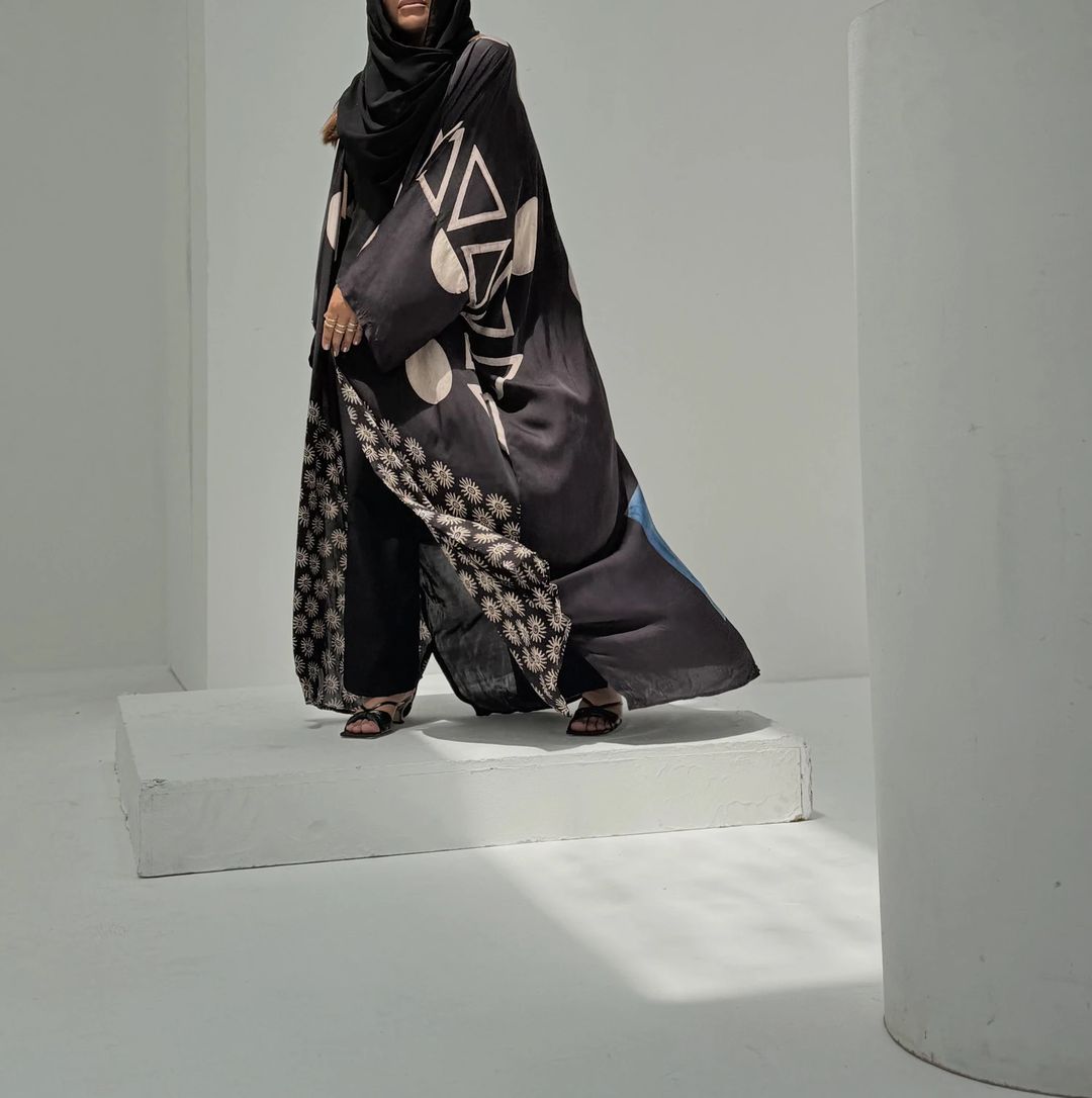 Bisht Pure Silk Handblock Abaya A11 - 4