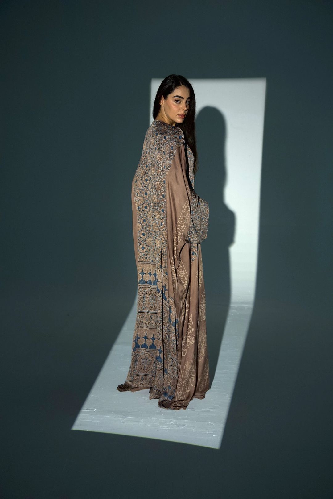 Bisht Pure Silk Handblock Abaya A21 - 4