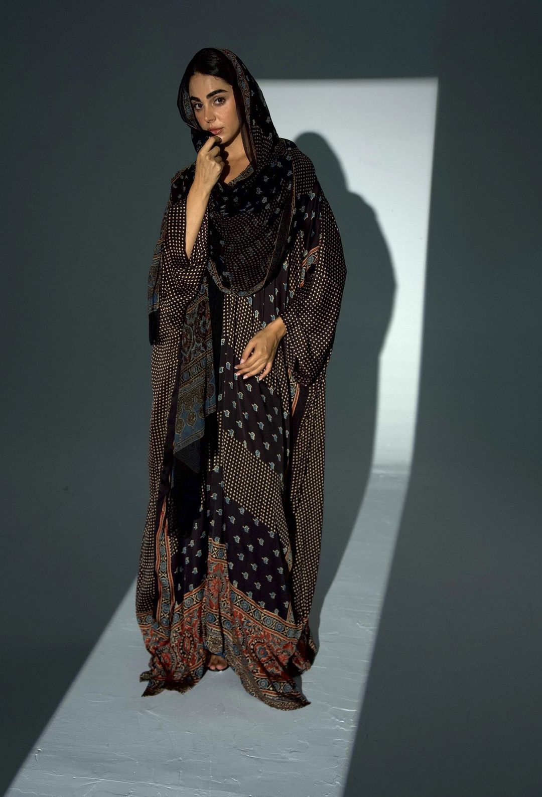 Bisht Pure Silk Handblock Abaya w Chiffon Shela A24 - 7