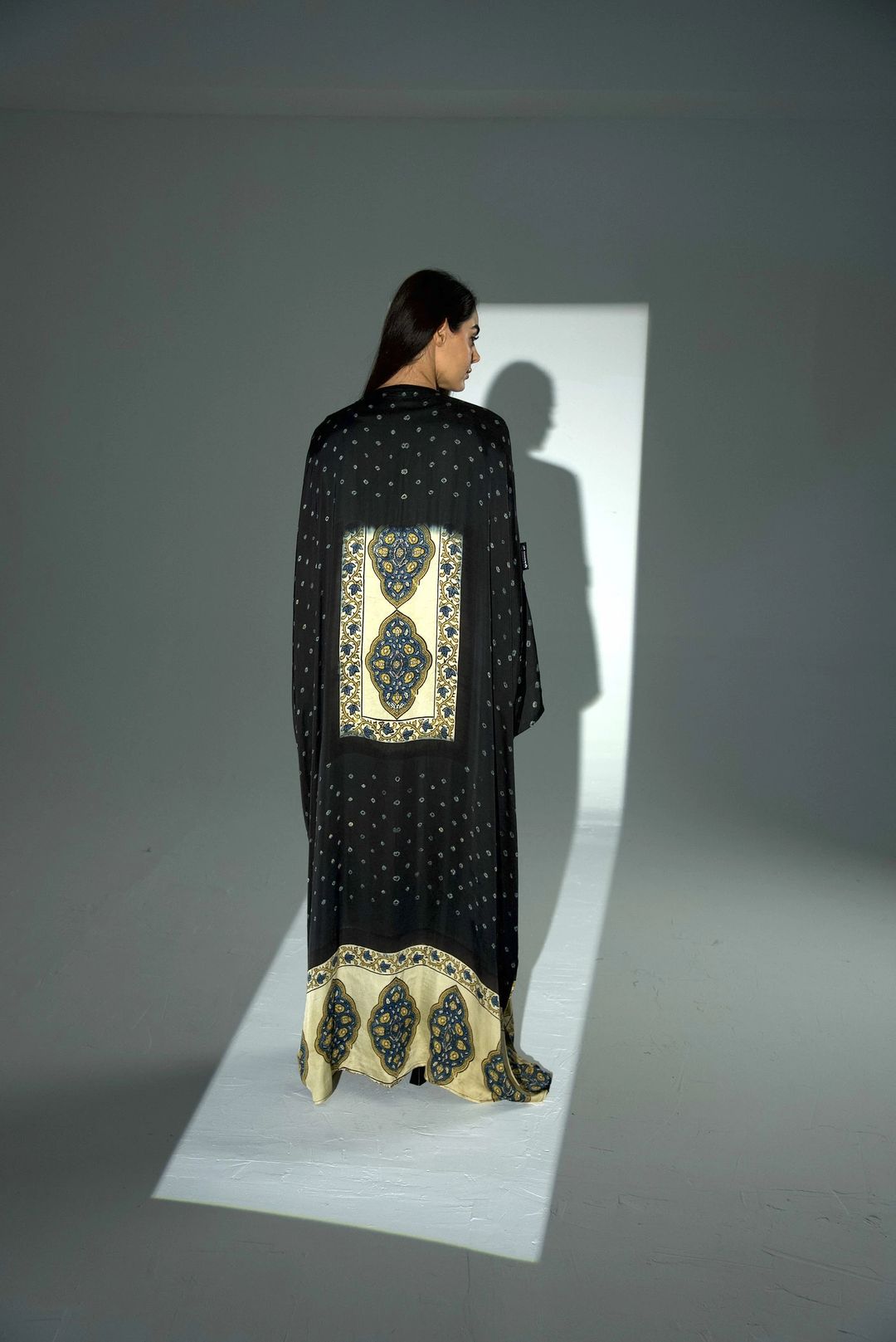 Bisht Pure Silk Handblock Abaya A31 - 10