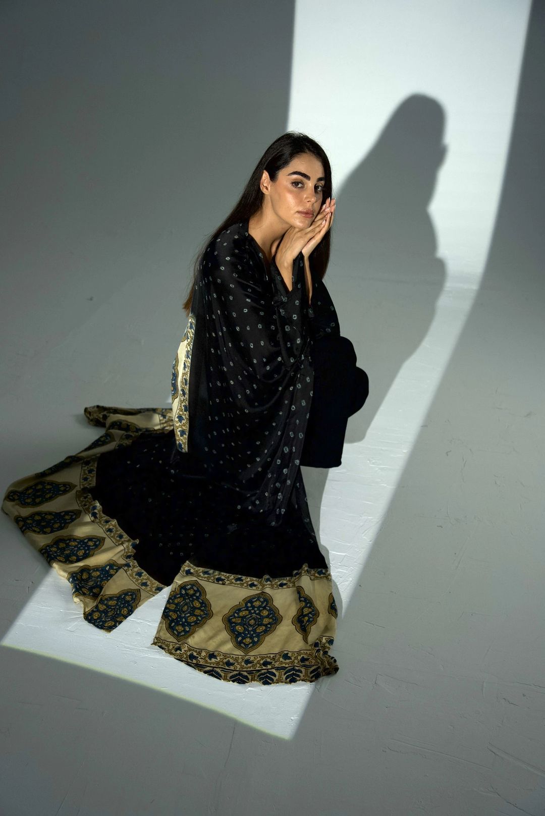 Bisht Pure Silk Handblock Abaya A31 - 14