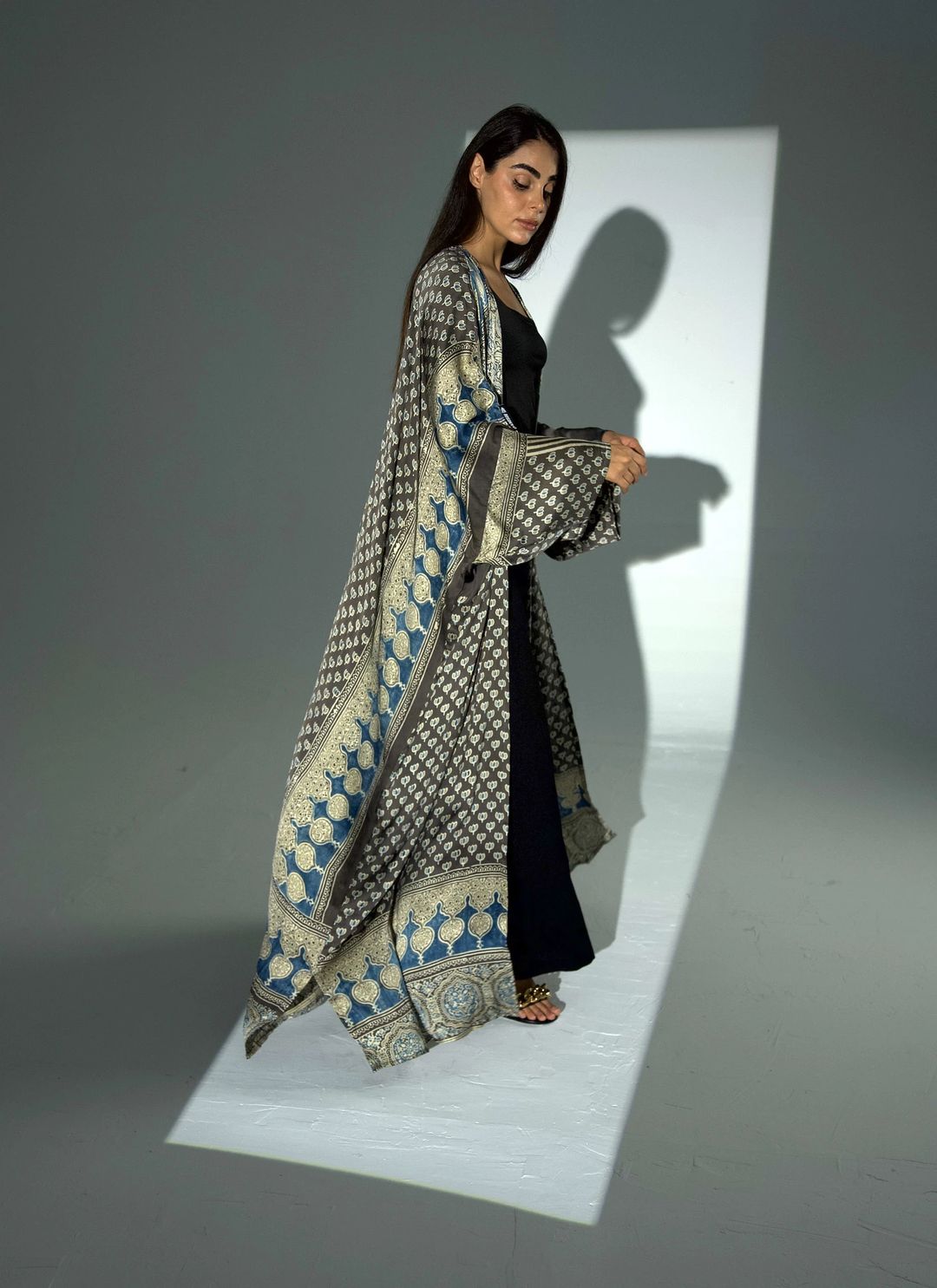 Bisht Pure Silk Handblock Abaya A32 - 10
