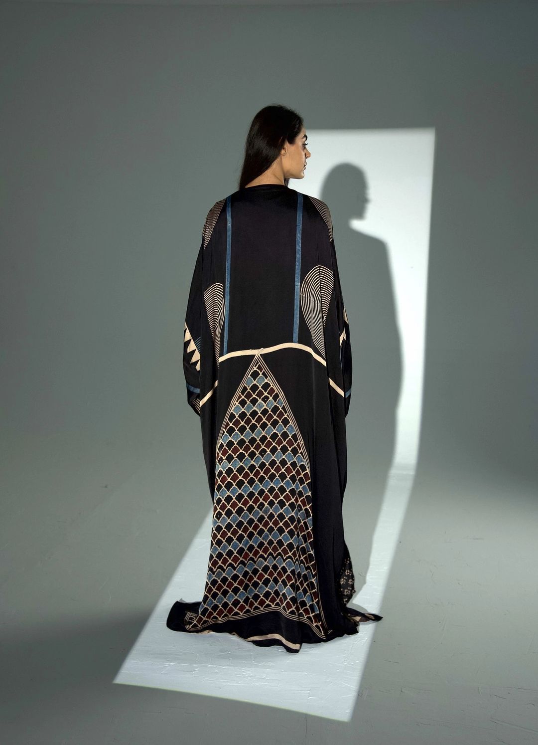 Bisht Pure Silk Handblock Abaya A34 - 2