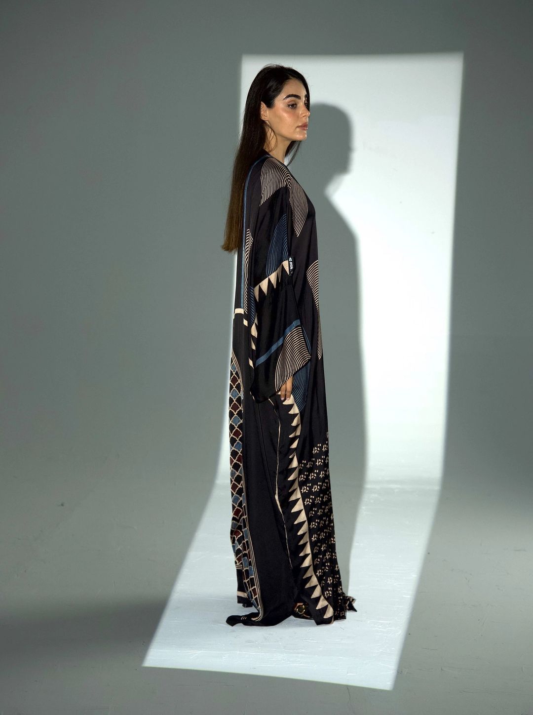 Bisht Pure Silk Handblock Abaya A34 - 8