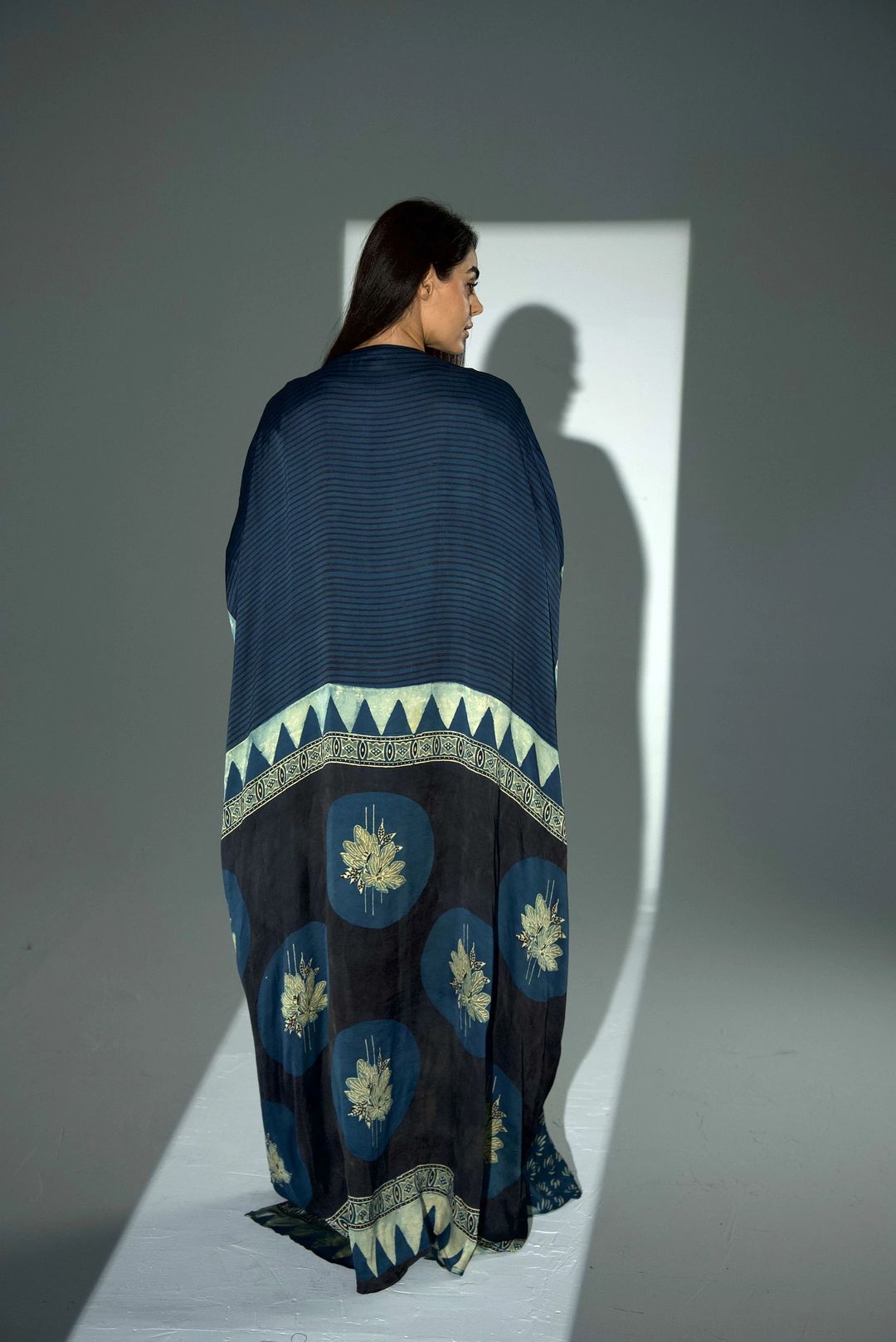 Bisht Pure Silk Handblock Abaya A33 - 16