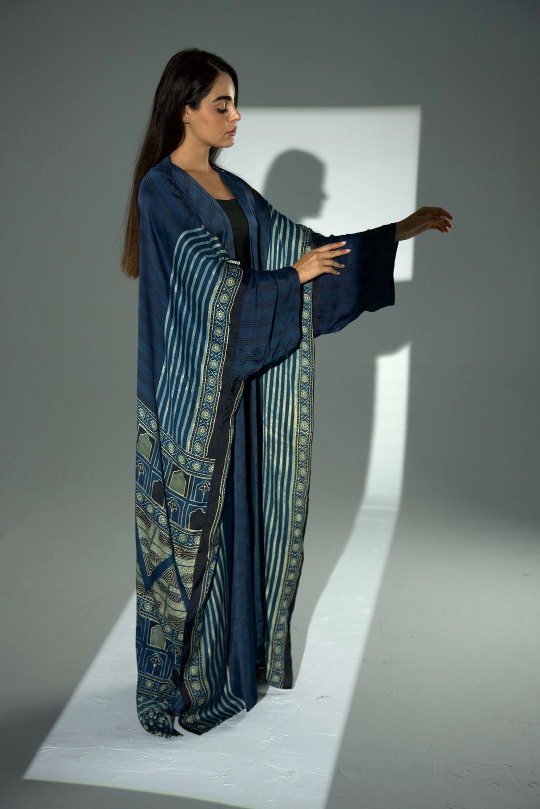 Bisht Pure Silk Handblock Abaya A39 - 4