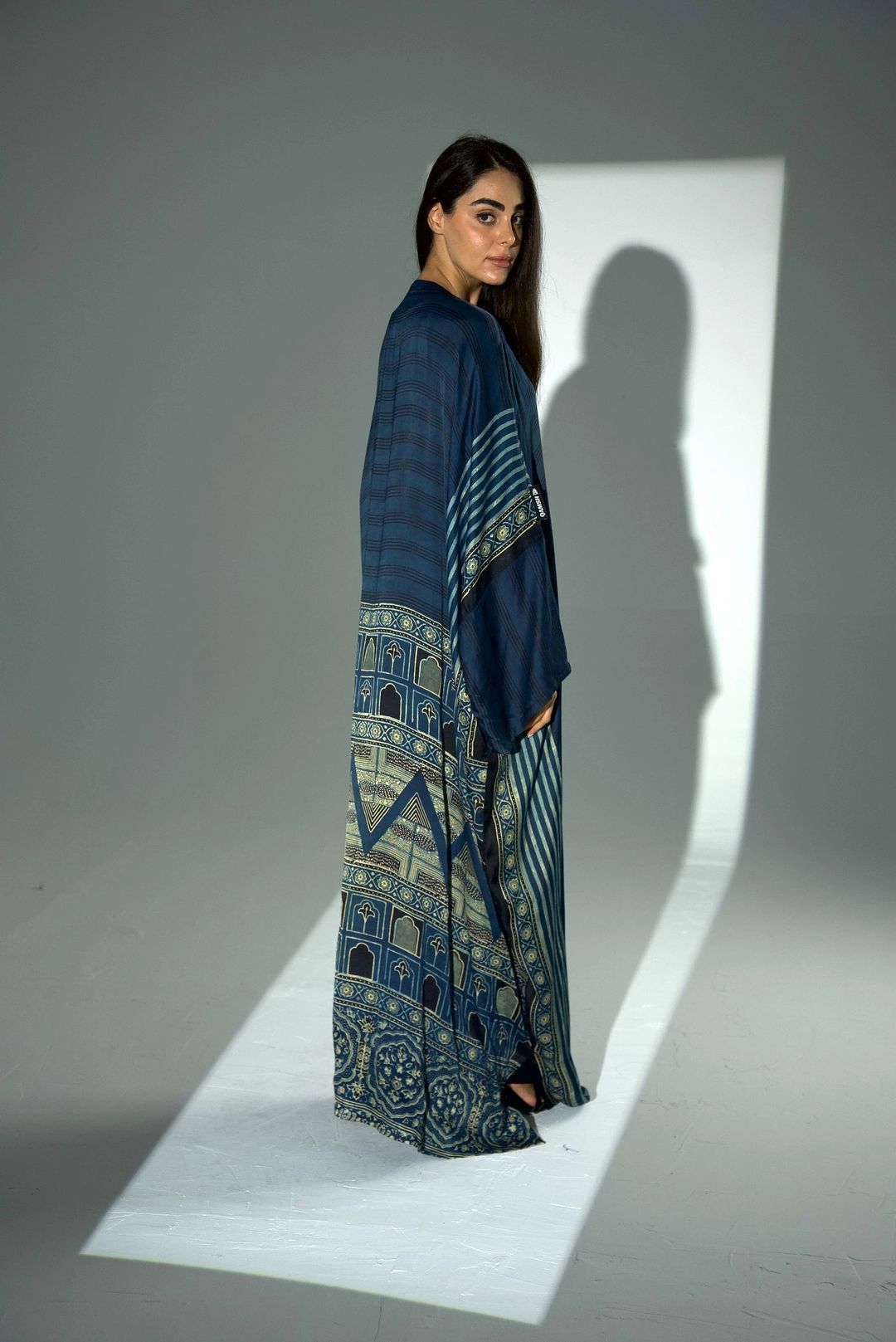 Bisht Pure Silk Handblock Abaya A39 - 2