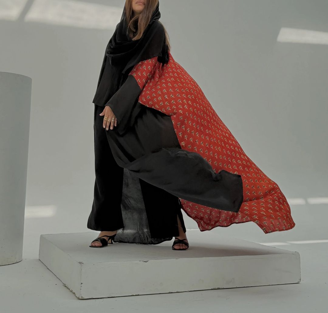Bisht Pure Silk Handblock Abaya A19 - 7