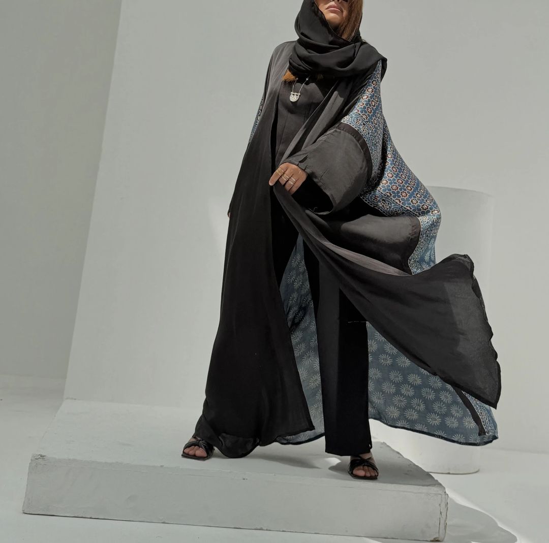 Bisht Pure Silk Handblock Abaya A14 - 9