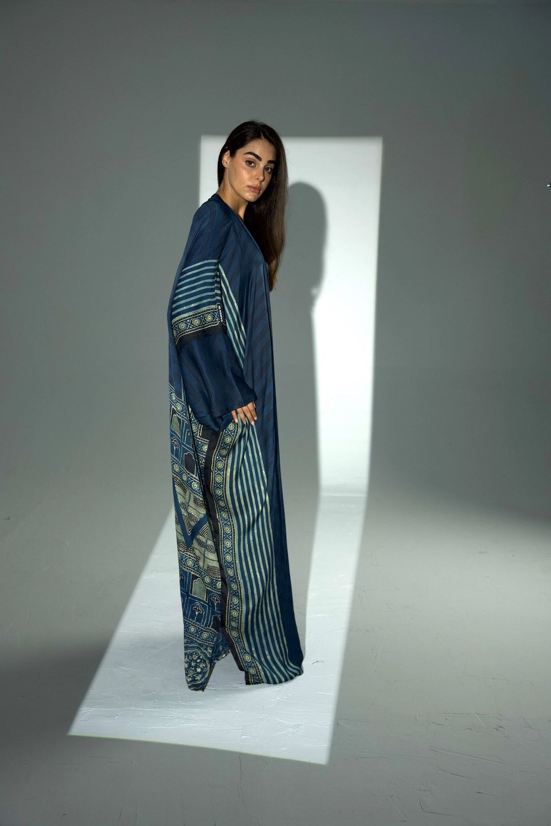 Bisht Pure Silk Handblock Abaya A39 - 15