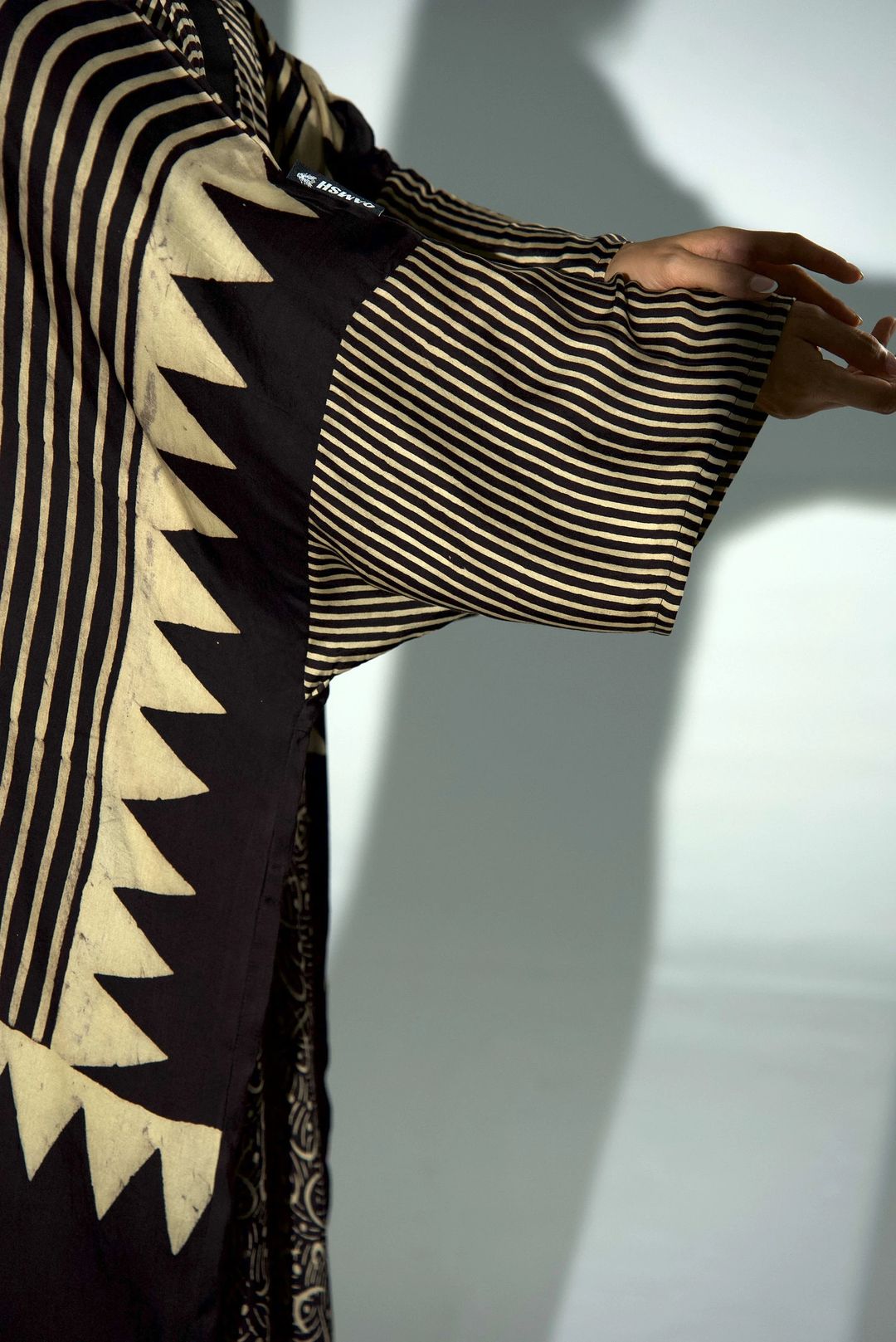 Bisht Pure Silk Handblock Abaya A38 - 11