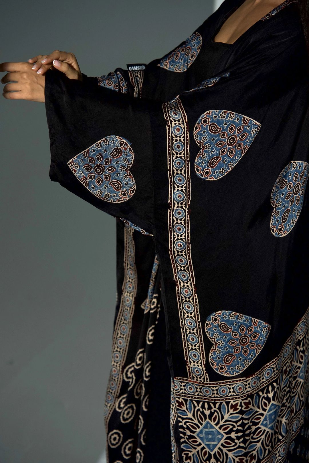 Bisht Pure Silk Handblock Abaya A29 - 11