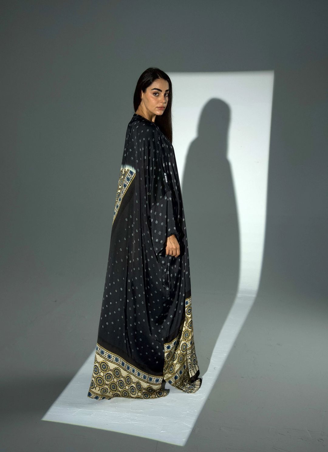Bisht Pure Silk Handblock Abaya A30 - 3
