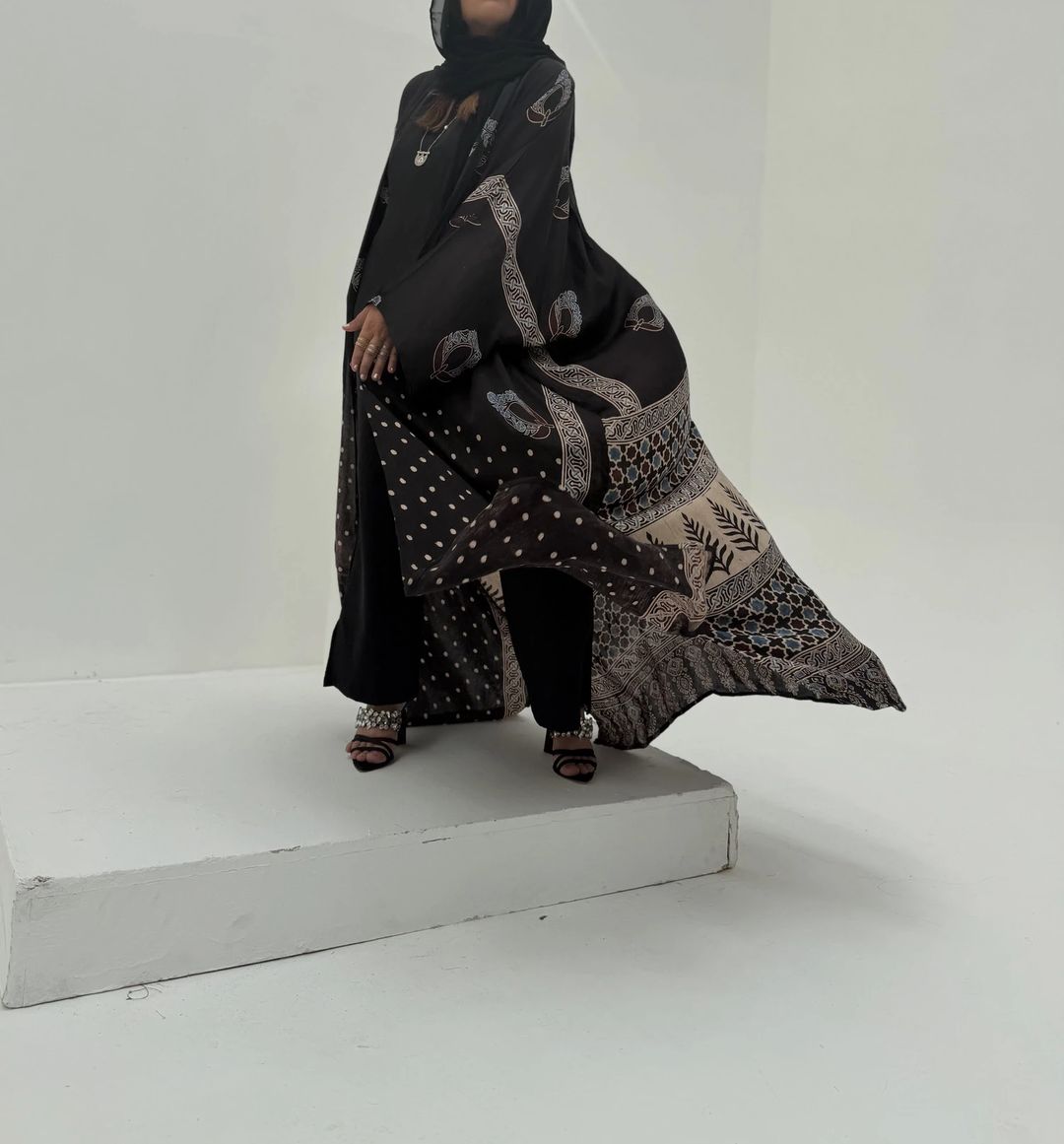 Bisht Pure Silk Handblock Abaya A9 - 9