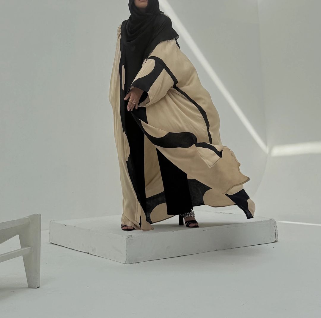 Bisht Pure Silk Handblock Abaya A2 - 5