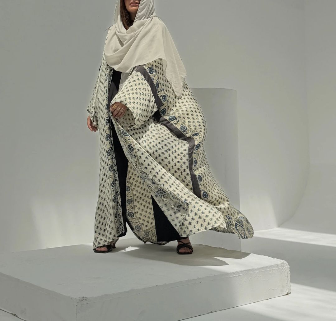 Bisht Pure Silk Handblock Abaya A12 - 3