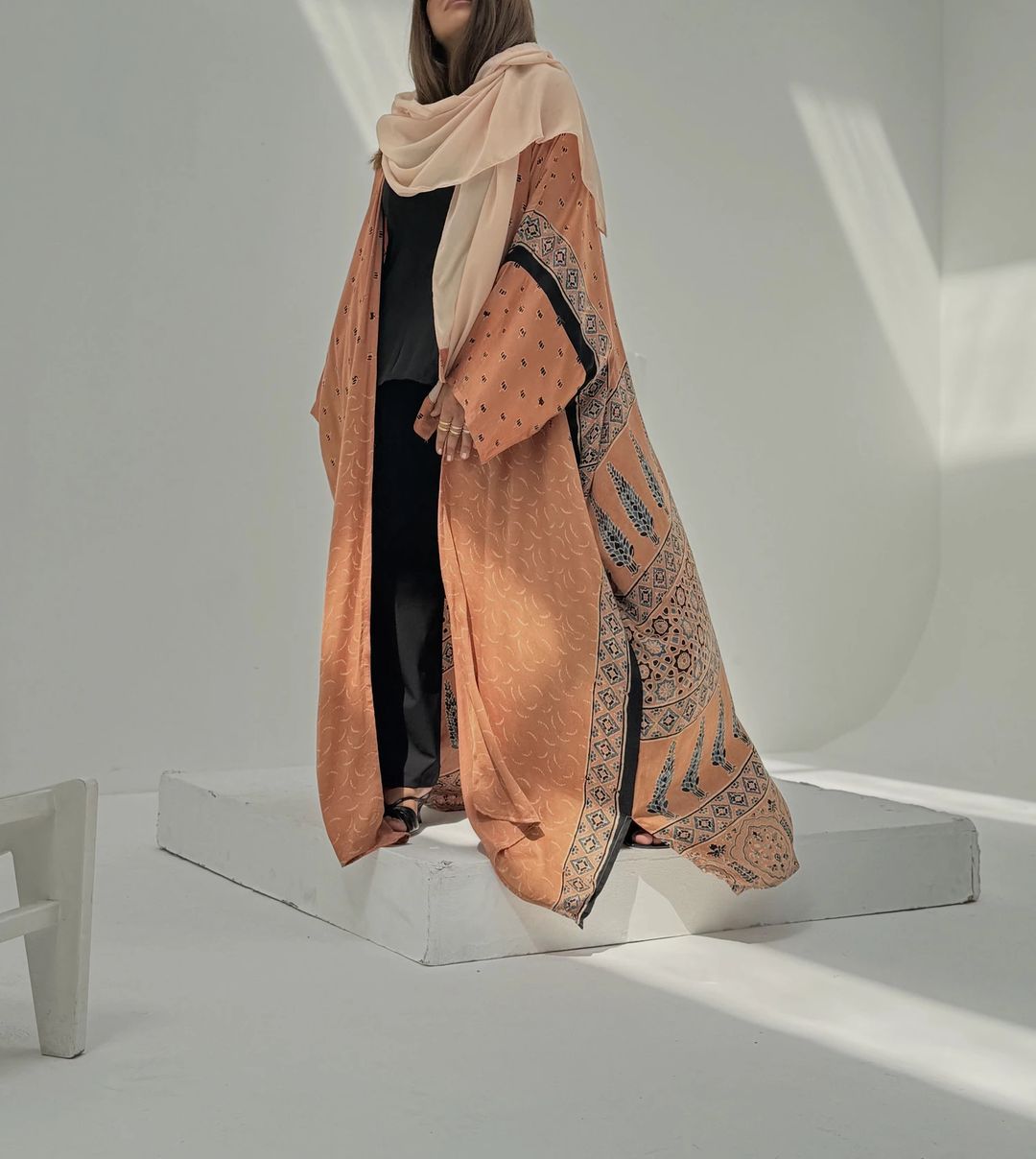 Bisht Pure Silk Handblock Abaya A16 - 9