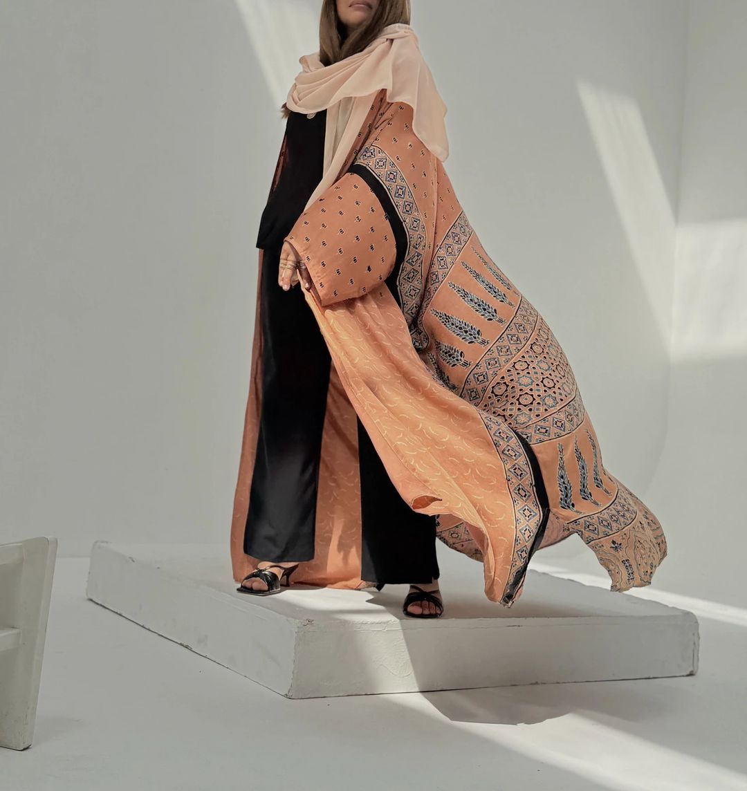 Bisht Pure Silk Handblock Abaya A16 - 12