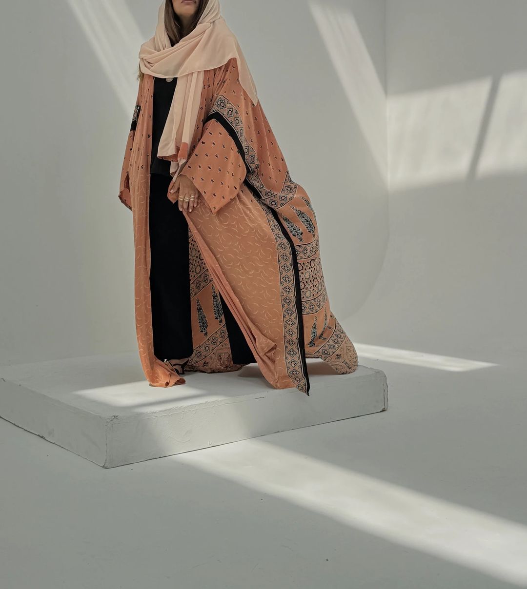Bisht Pure Silk Handblock Abaya A16 - 14