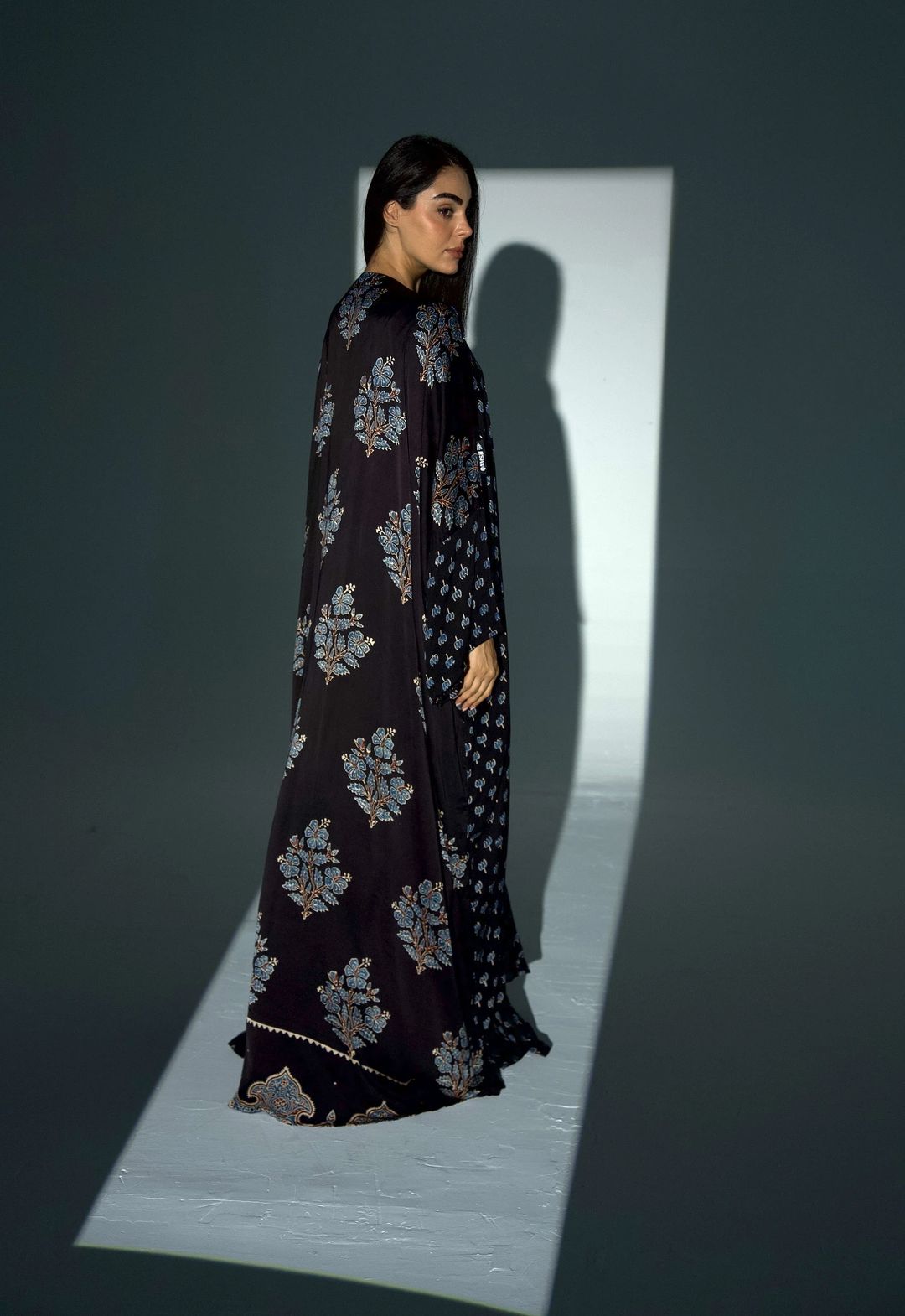 Bisht Pure Silk Handblock Abaya A23 - 6
