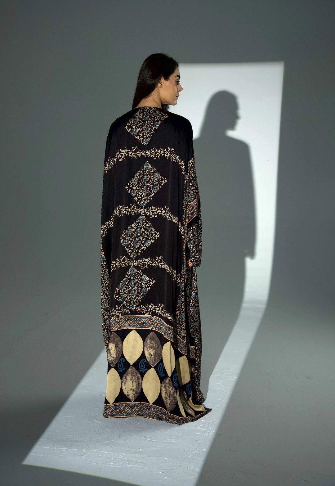 Bisht Pure Silk Handblock Abaya A28 - 5