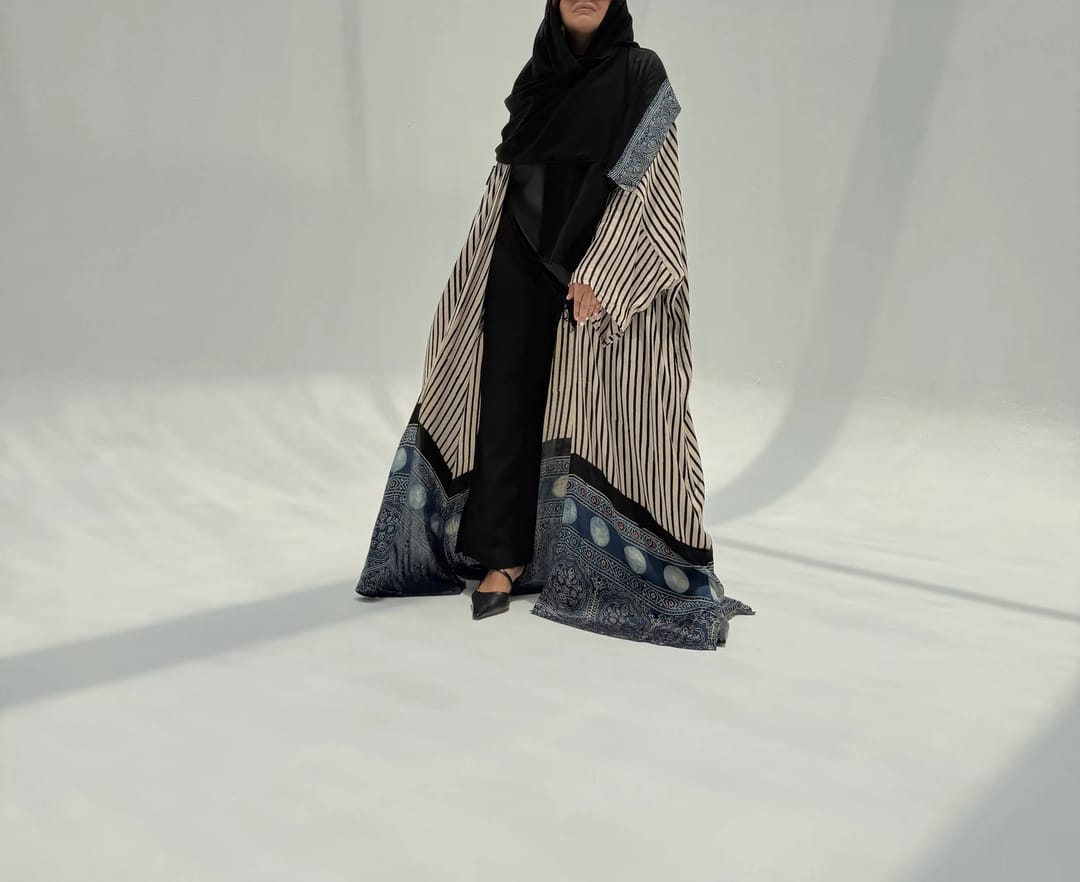 Bisht Pure Silk Handblock Abaya M1 - 10