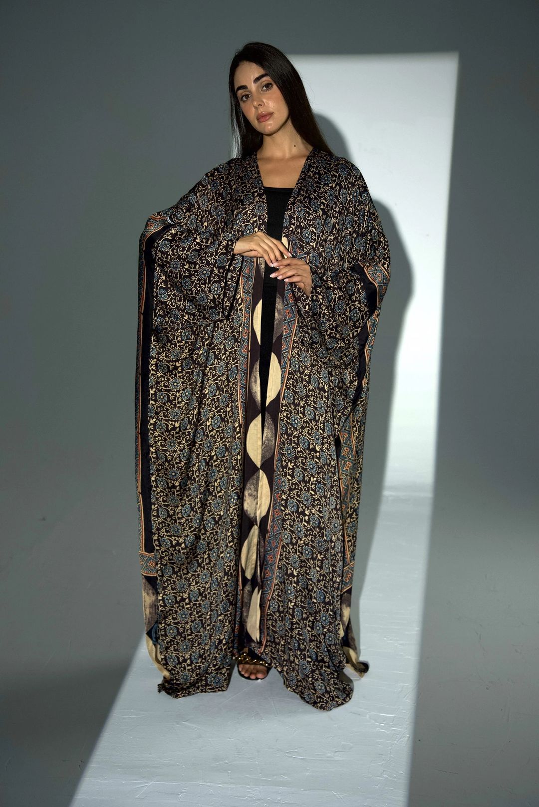 Bisht Pure Silk Handblock Abaya A28 - 12