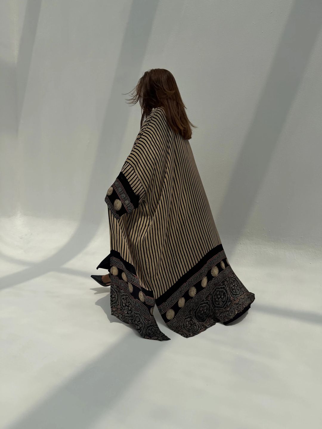 Bisht Pure Silk Handblock Abaya M4 - 10