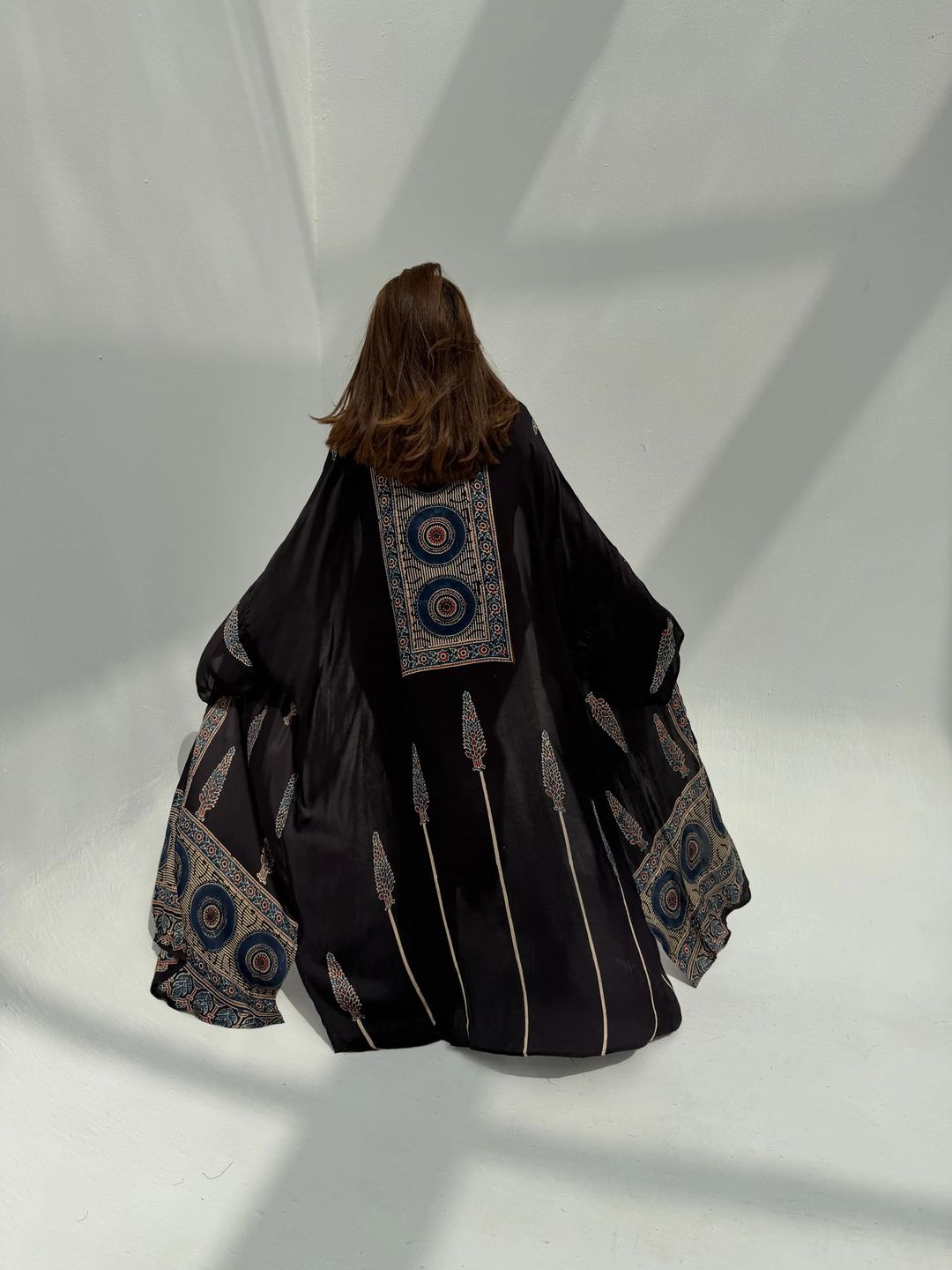 Bisht Pure Silk Handblock Abaya M15 - 2