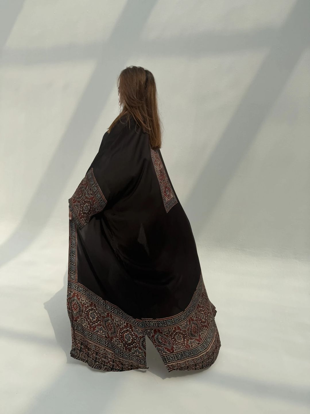 Bisht Pure Silk Handblock Abaya M12 - 4