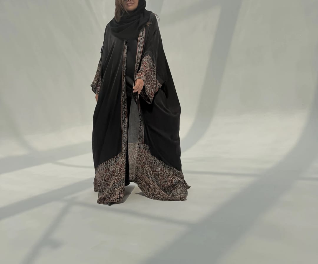 Bisht Pure Silk Handblock Abaya M12 - 9