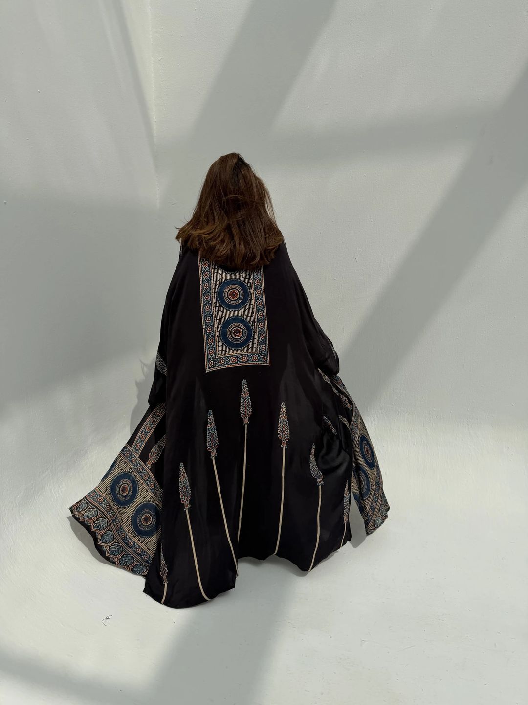 Bisht Pure Silk Handblock Abaya M15 - 9