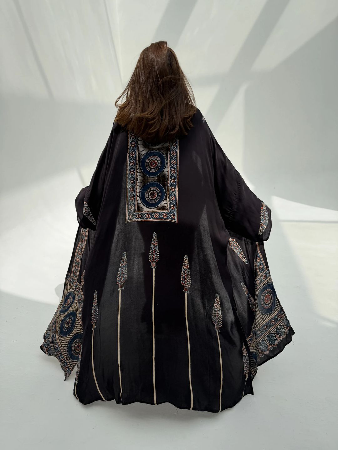Bisht Pure Silk Handblock Abaya M15 - 11