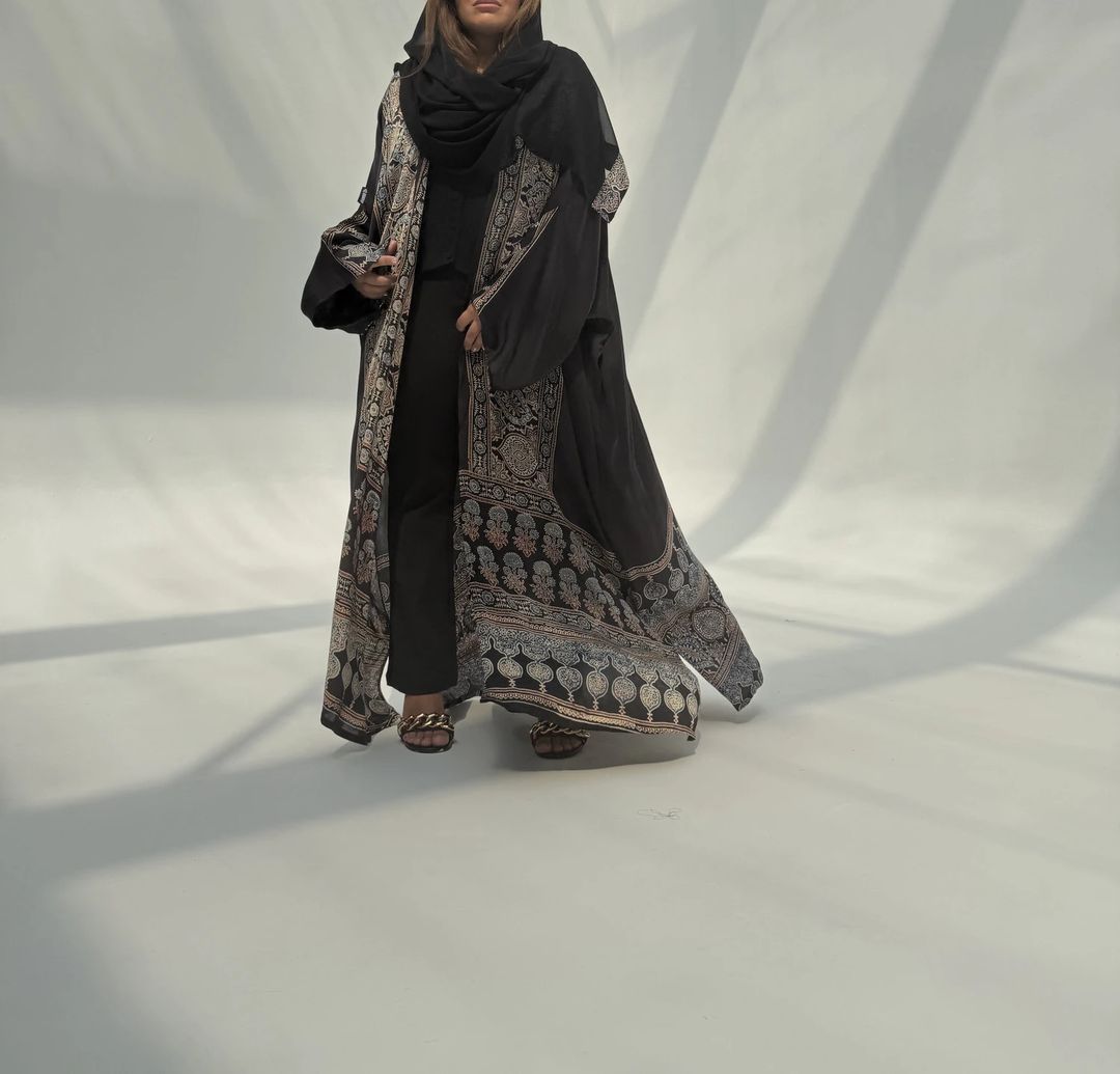 Bisht Pure Silk Handblock Abaya C13 - 4