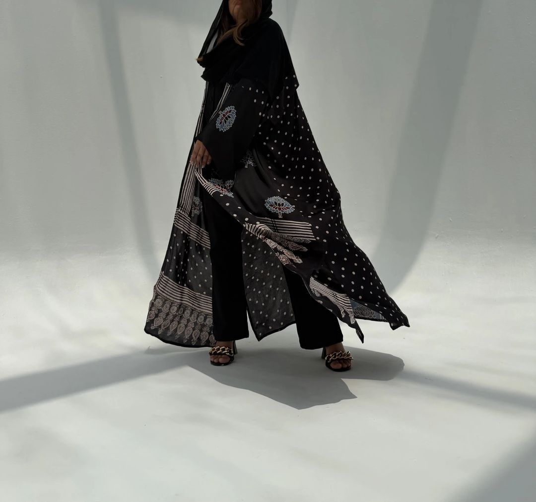 Bisht Pure Silk Handblock Abaya C3 - 9