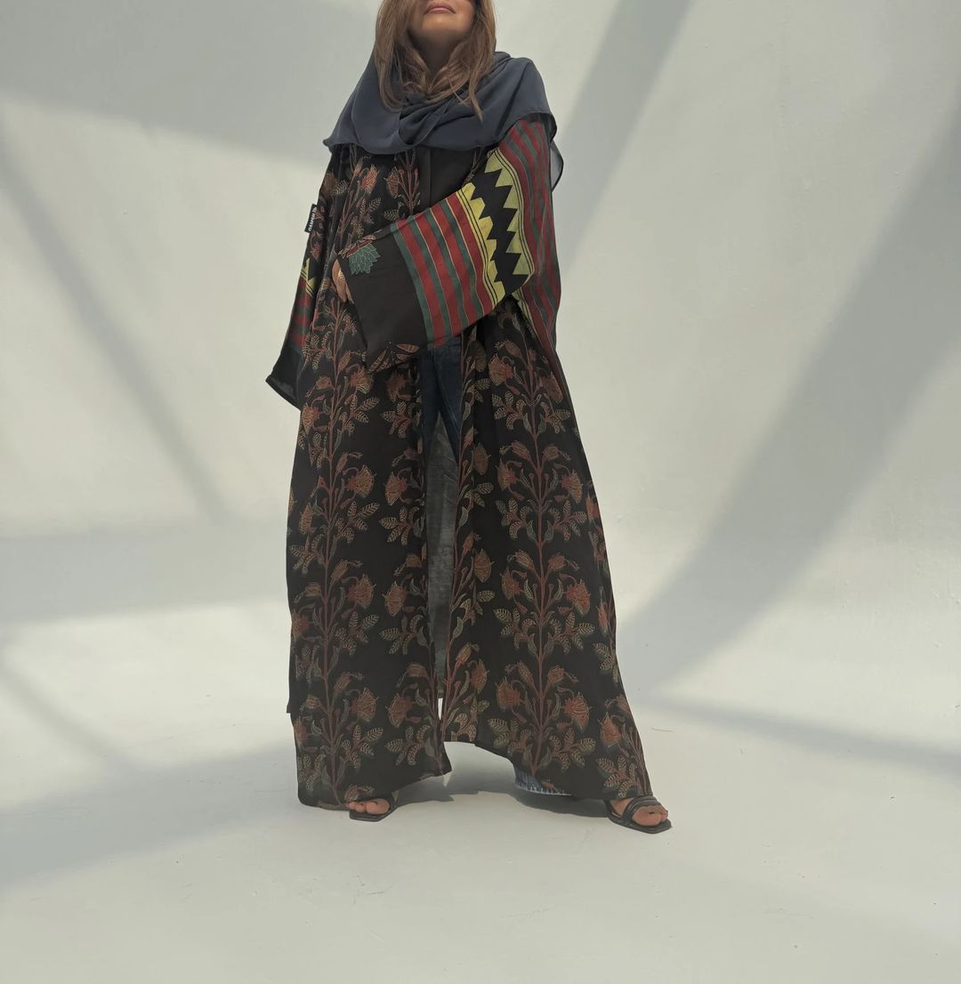 Bisht Pure Silk Handblock Abaya U16 - 2