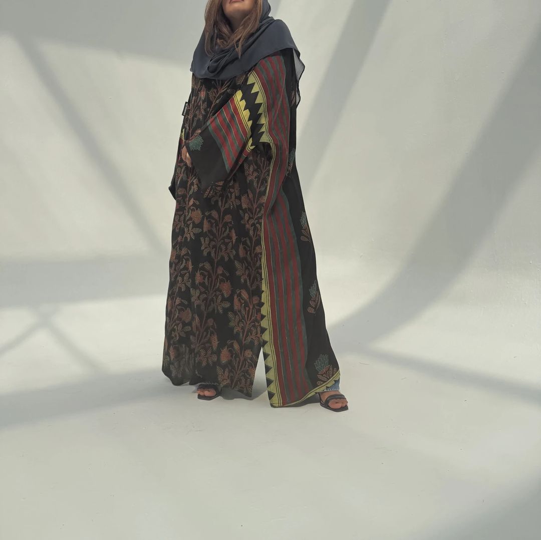 Bisht Pure Silk Handblock Abaya U16 - 9