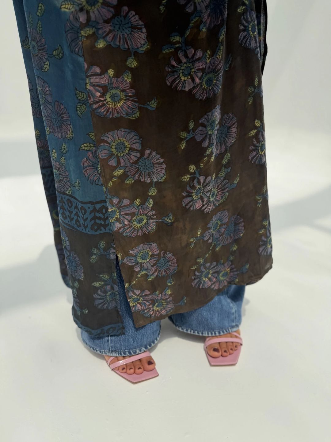 Bisht Pure Silk Handblock Abaya U 3 - 7