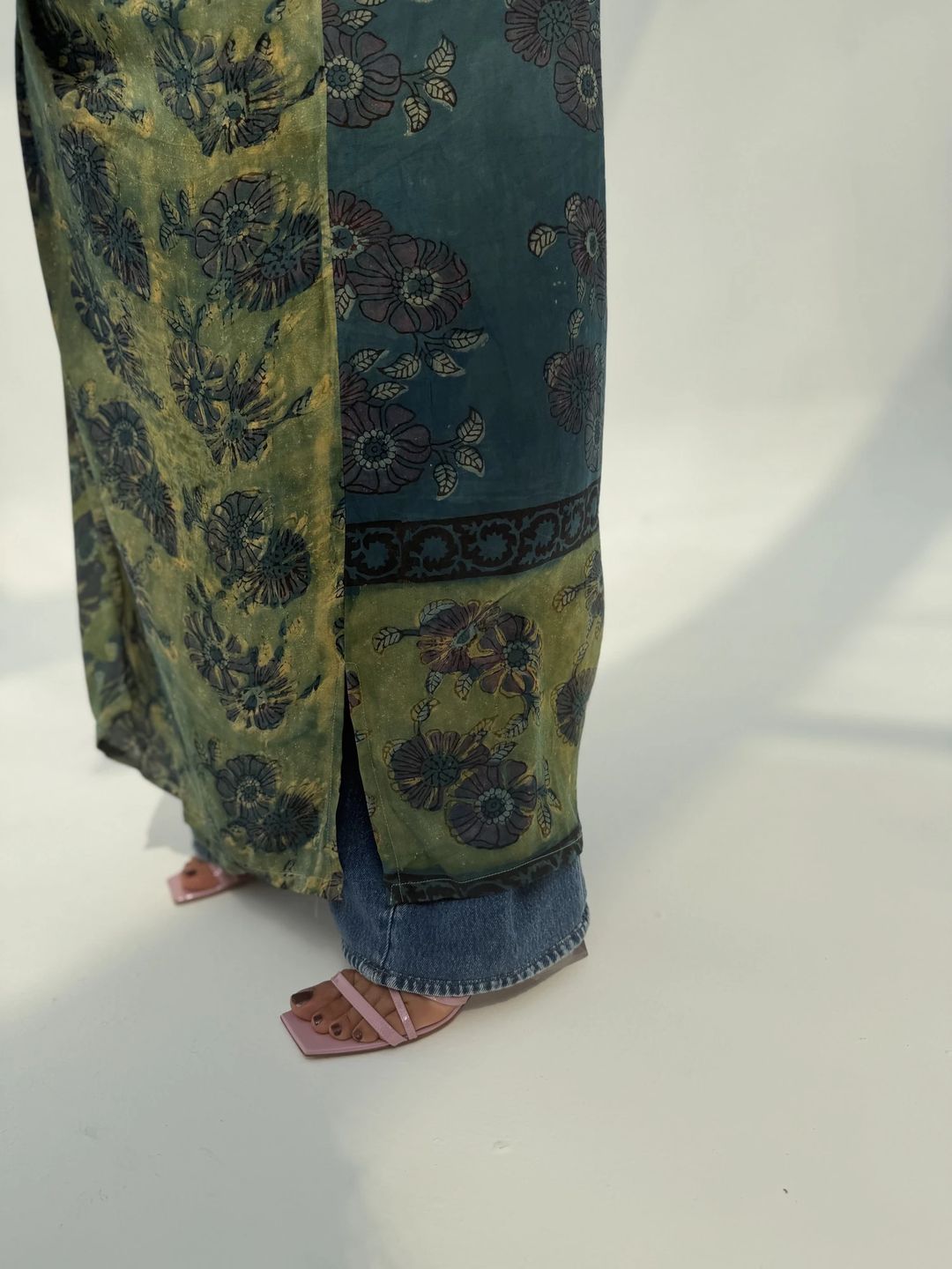 Bisht Pure Silk Handblock Abaya U 10 - 8