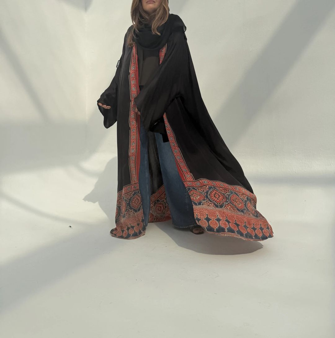Bisht Pure Silk Handblock Abaya U17 - 7