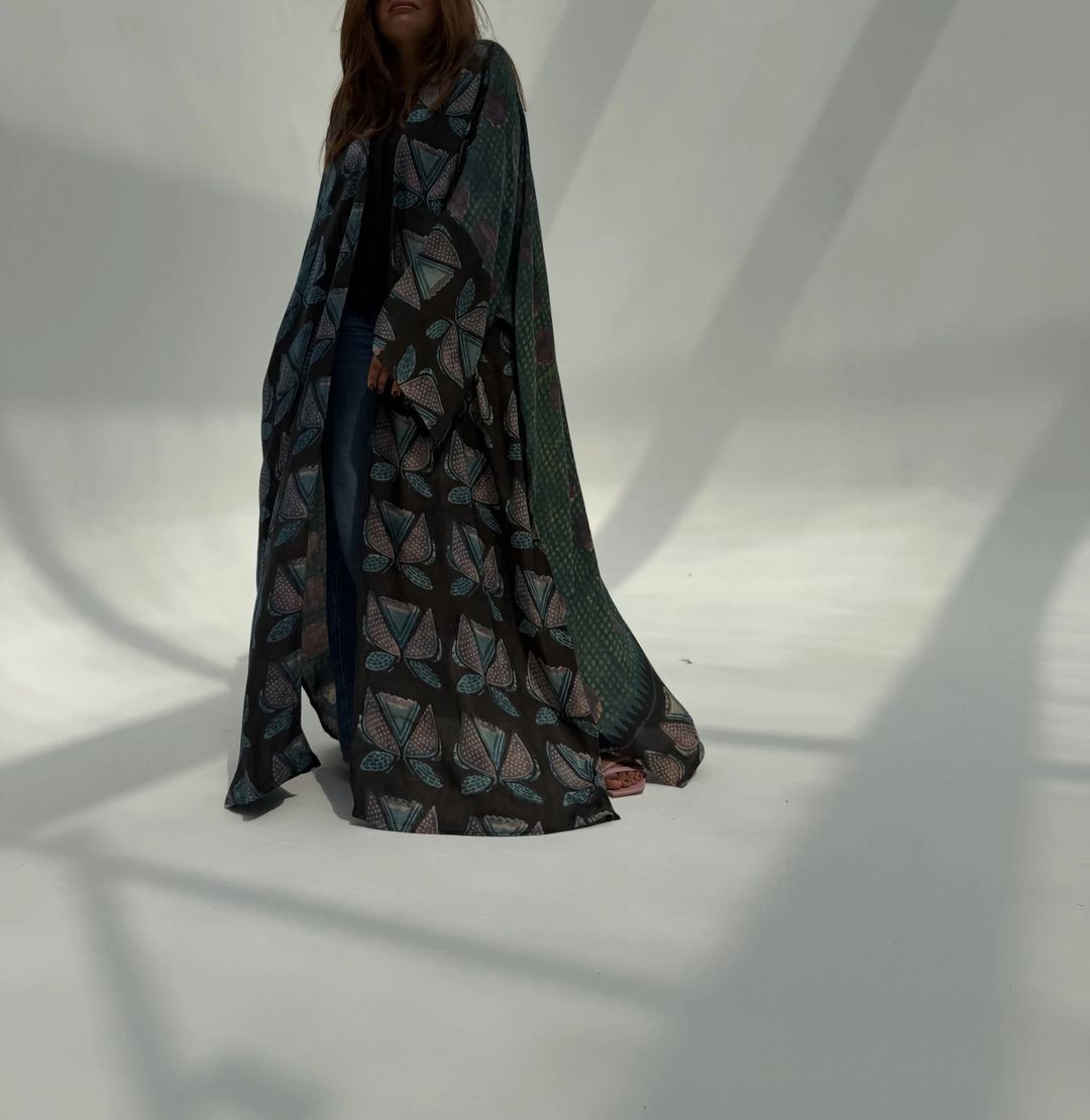 Bisht Pure Silk Handblock Abaya U 9 - 2