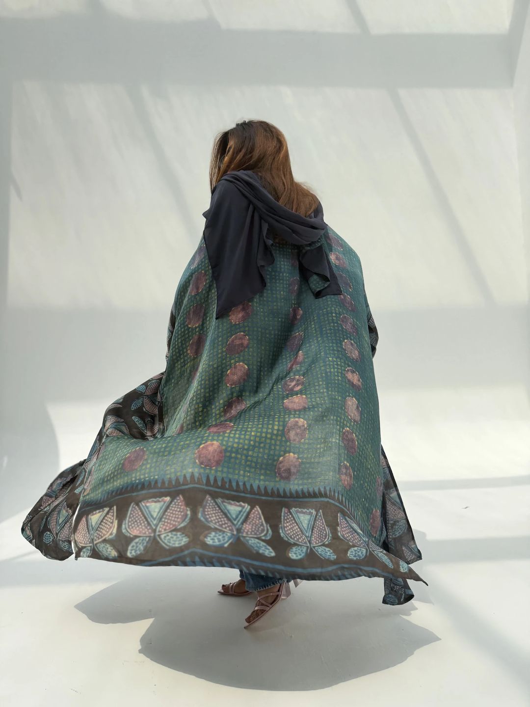 Bisht Pure Silk Handblock Abaya U 9 - 5